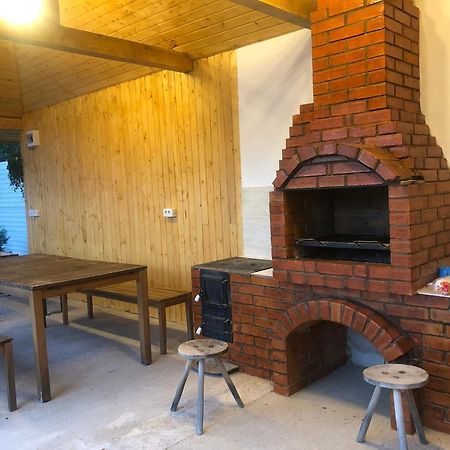 Pensiunea Cretisoara Campulung Ngoại thất bức ảnh